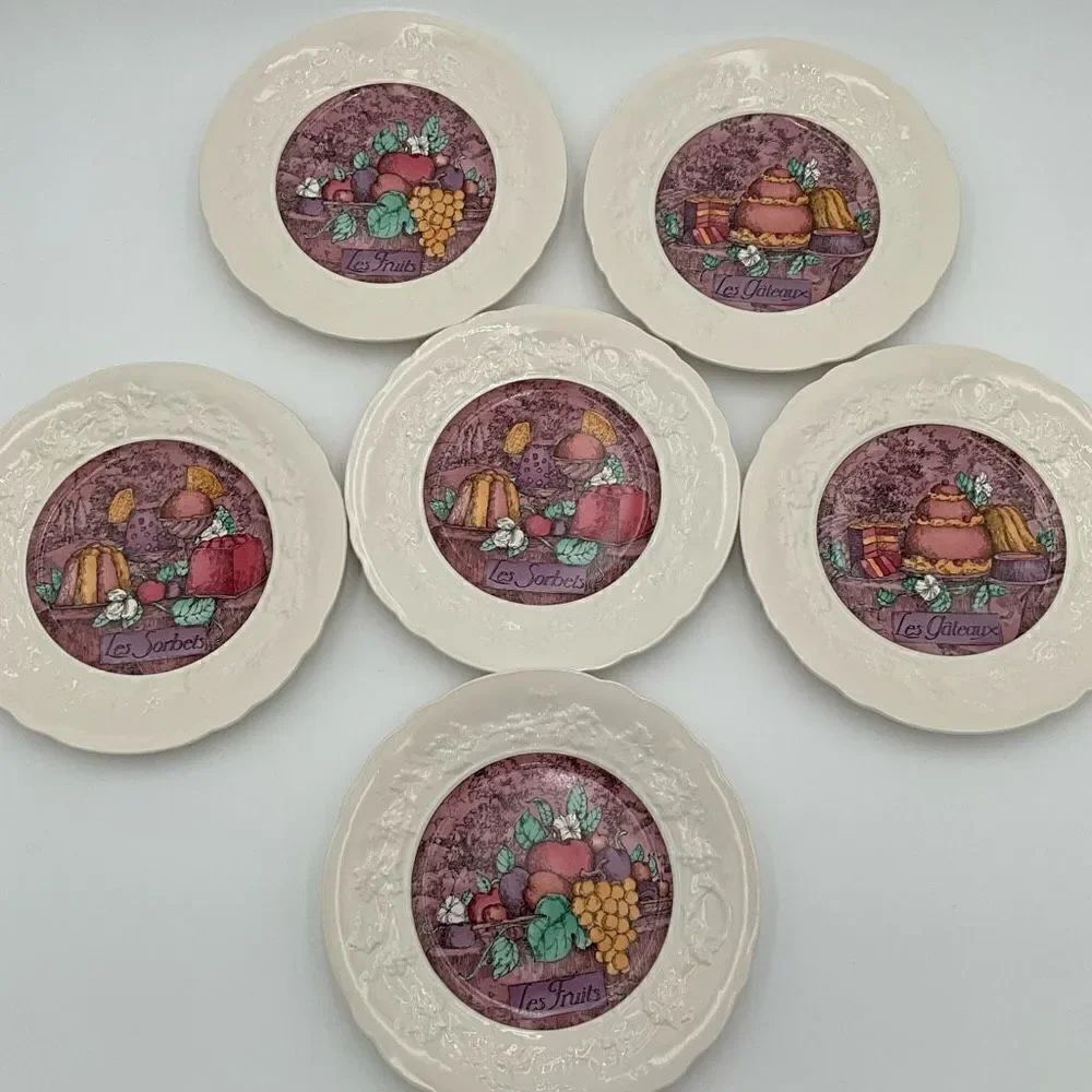 VINTAGE Set of 6 LES DELICIES Dessert Plates